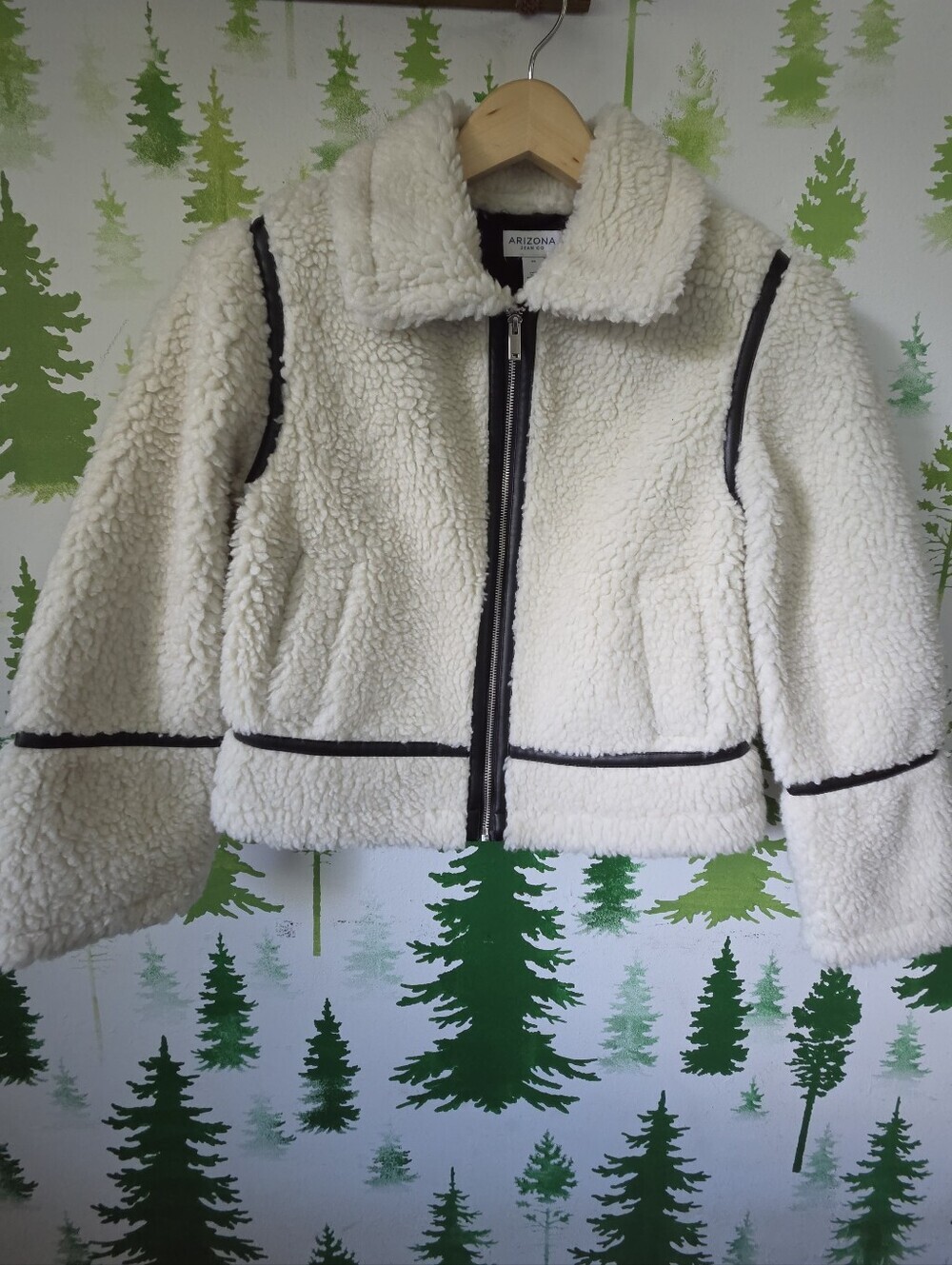 Arizona Juniors Jean Co. Cream Sherpa Bomber Jacket